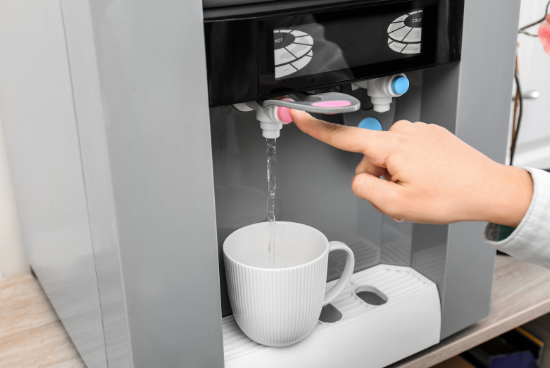 What is a water purifier, and what are its advantages
