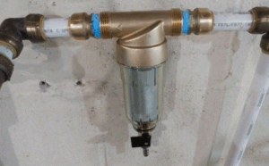 Spin down water filter