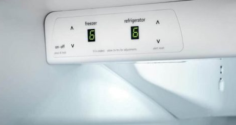 Ice maker turned off or paused